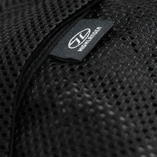 Highlander Duck's Back Regenhoes Large (50-65L)